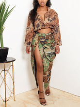 Denimrock mit Knopfleiste und hohem Schlitz in Camouflage